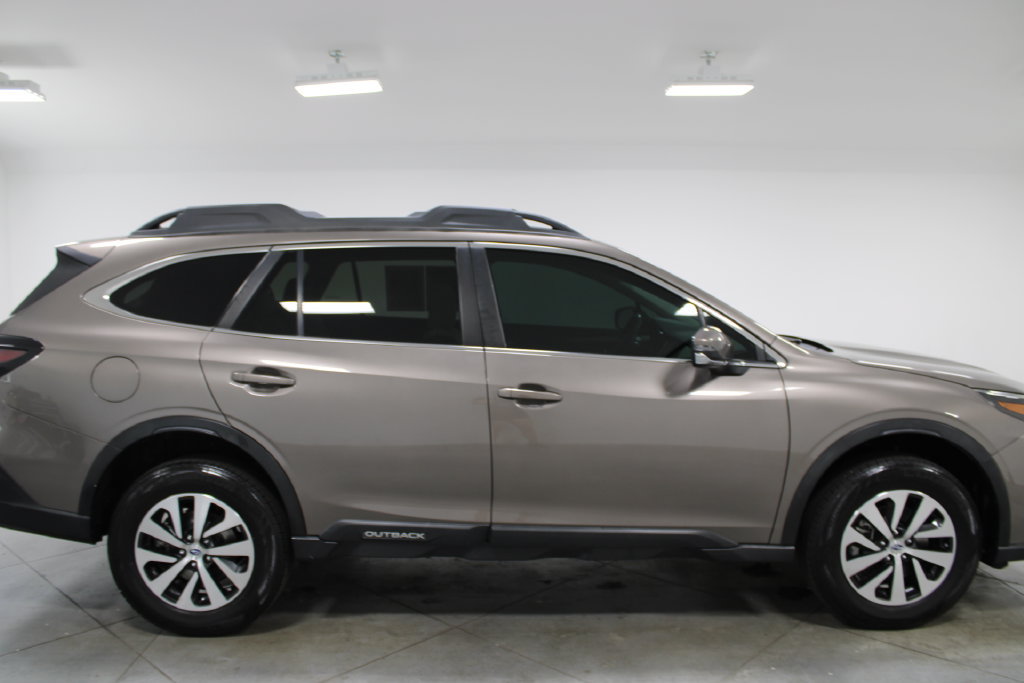 Used 2021 Subaru Outback Premium AWD/4WD image 11