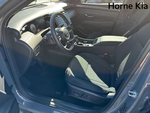 Used 2023 Hyundai Santa Cruz Night w/ Winter Package image 9