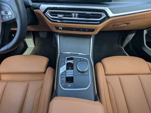 Used 2023 BMW 330i Sedan w/ Premium Package RWD image 19