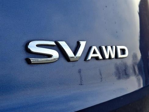 Used 2021 Nissan Rogue SV w/ Premium Package image 35