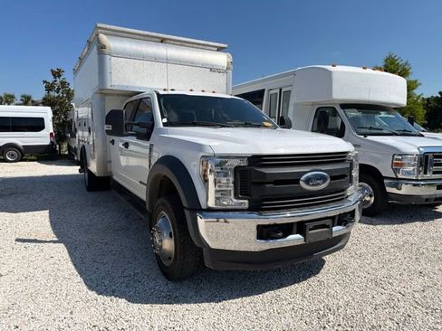 Used 2019 Ford F550 4x4 Crew Cab Super Duty w/ Power Equipment Group image 1