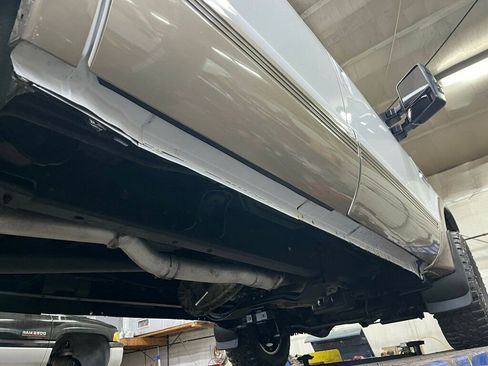 Used 2005 Ford Excursion Eddie Bauer image 79