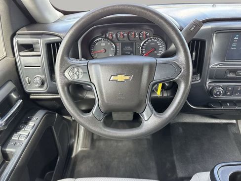 Used 2018 Chevrolet Silverado 1500 W/T RWD image 9