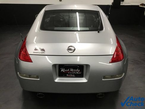 Used 2008 Nissan 350Z Enthusiast RWD image 9