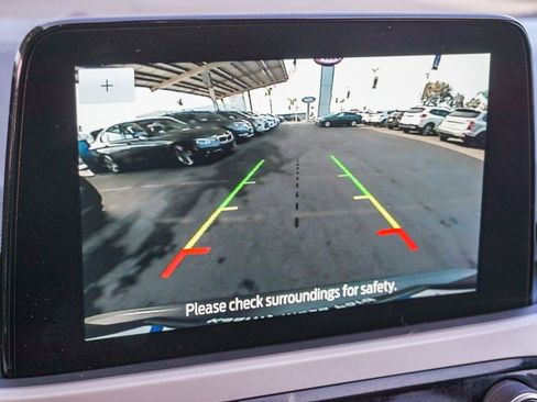 Used 2022 Ford Escape SE image 24