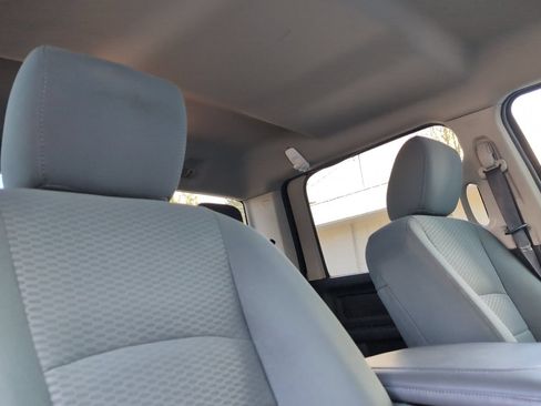 Used 2016 RAM 3500 Tradesman w/ Chrome Appearance Group AWD/4WD image 16
