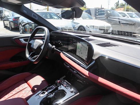 Used 2025 Audi S5 Premium Plus w/ Premium Plus Package AWD/4WD image 14