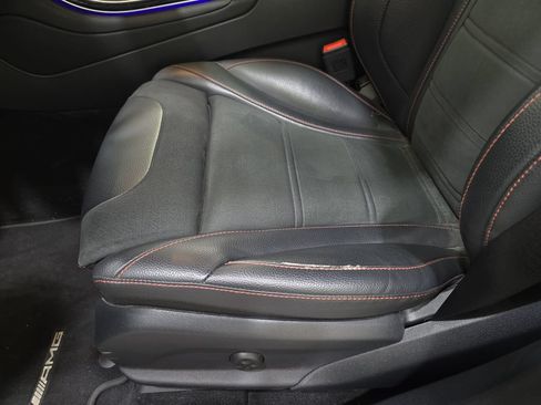Used 2022 Mercedes-Benz GLC 43 AMG 4MATIC image 32