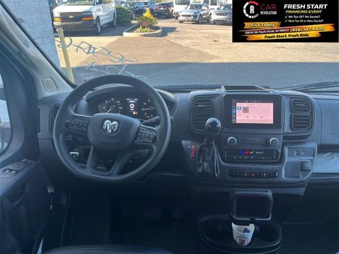 Used 2025 RAM ProMaster 2500 w/ Convenience Group image 25
