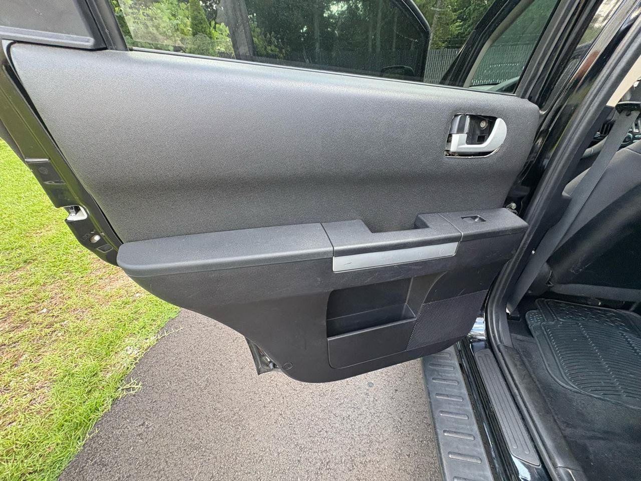 Used 2008 Mitsubishi Endeavor LS FWD image 11