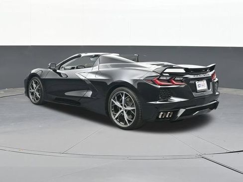 Used 2021 Chevrolet Corvette Stingray Premium Conv w/ Z51 Performance Package RWD image 10