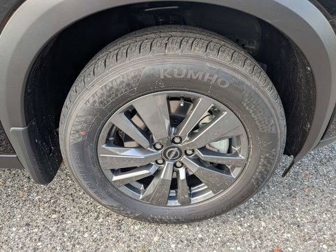 New 2026 Nissan Pathfinder SV w/ Cargo Package image 8