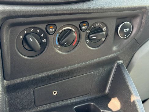 Used 2018 Ford Transit 350 138 DRW RWD image 19