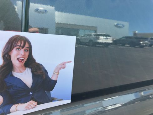 Used 2018 Toyota Tacoma TRD Sport image 37