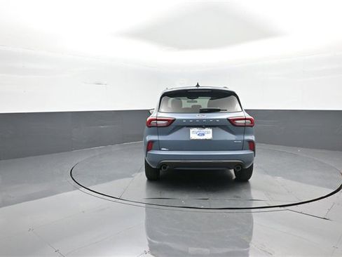 Certified 2023 Ford Escape ST-Line w/ Tech Pack #1 image 6