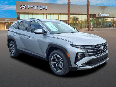 New 2026 Hyundai Tucson SEL image 1