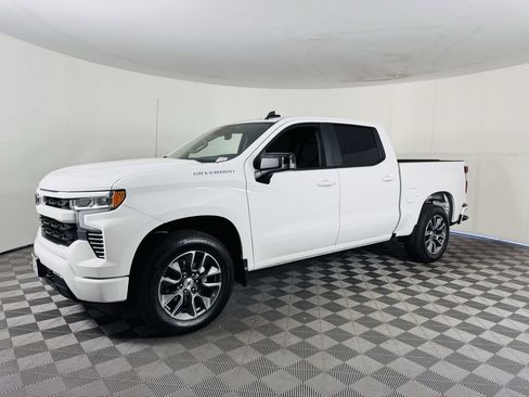 Used 2026 Chevrolet Silverado 1500 RST RWD image 4