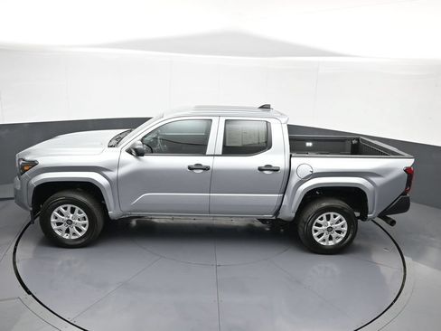 Used 2026 Toyota Tacoma SR w/ SR Upgrade Package RWD image 41