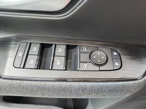 New 2026 Nissan Kicks SV w/ SV Premium Package image 36