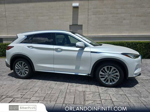Used 2023 INFINITI QX50 Luxe FWD image 1