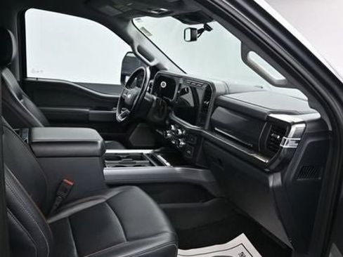 Used 2024 Ford F250 Lariat image 14