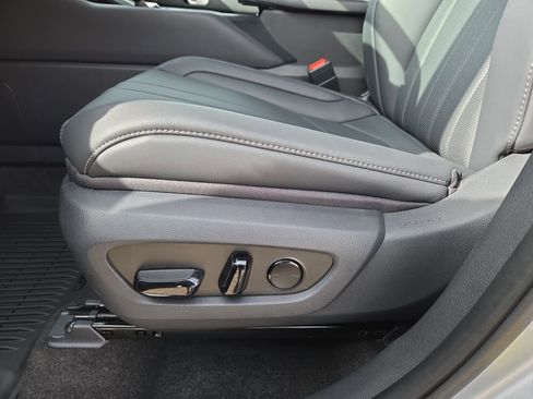 Certified 2026 Lexus TX 500h 500h F SPORT Performance Premi image 17