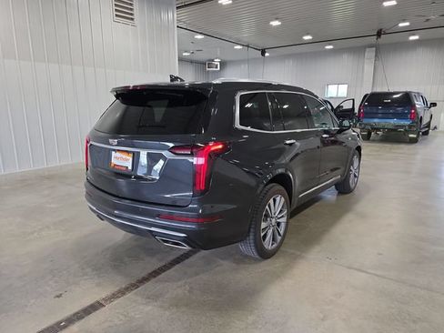 Used 2020 Cadillac XT6 Premium Luxury AWD/4WD image 8