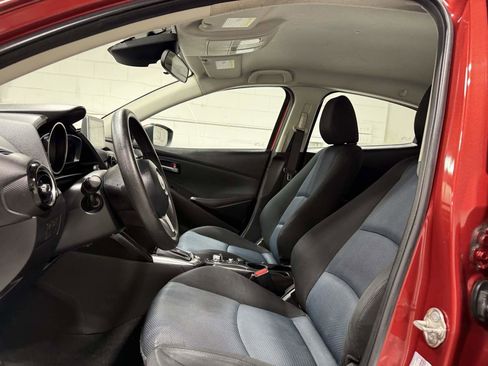 Used 2017 Toyota Yaris iA FWD image 16