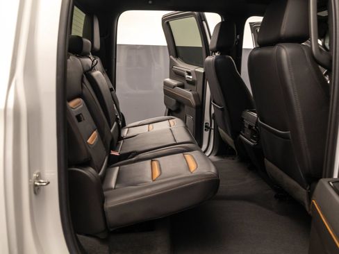 Used 2023 GMC Sierra 1500 AT4 w/ AT4 Premium Package AWD/4WD image 35
