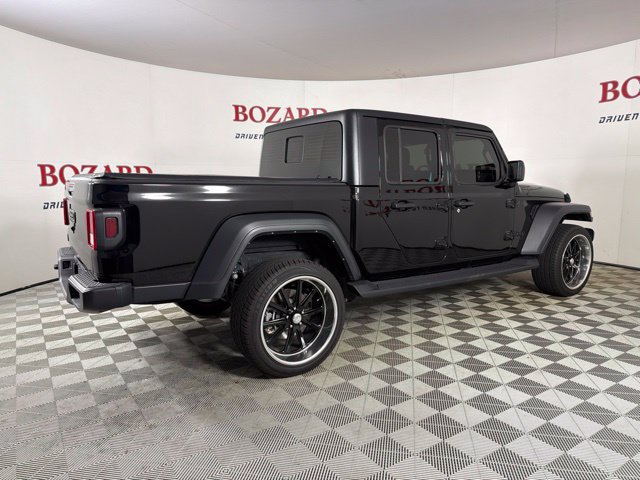 Used 2024 Jeep Gladiator Sport AWD/4WD image 12