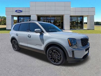 Used 2022 Kia Telluride EX w/ EX Premium Package