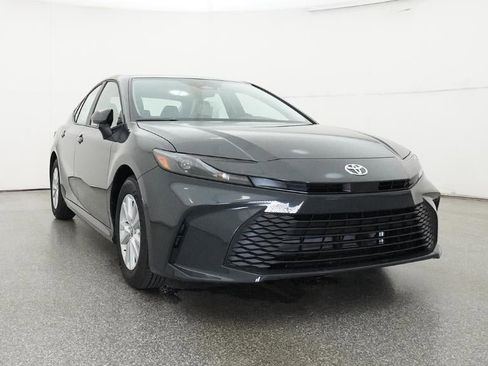 New 2026 Toyota Camry LE FWD image 30