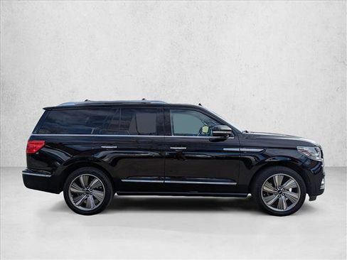 Used 2018 Lincoln Navigator Reserve w/ Technology Package image 4
