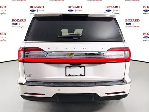 Used 2019 Lincoln Navigator Reserve AWD/4WD image 7