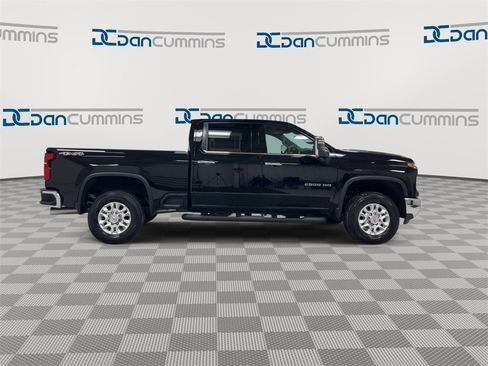 New 2025 Chevrolet Silverado 2500 LTZ w/ LTZ Premium Package image 9