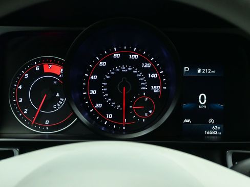 Used 2023 Hyundai Elantra SE image 22