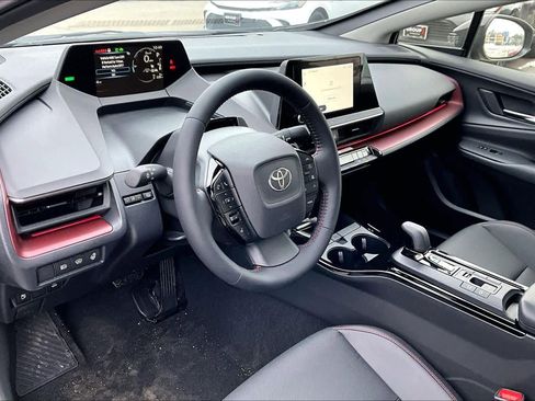 New 2026 Toyota Prius Plug-In Hybrid image 8