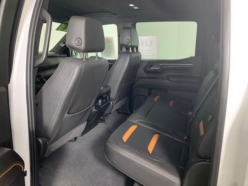 Used 2023 GMC Sierra 1500 AT4 w/ AT4 Preferred Package image 26