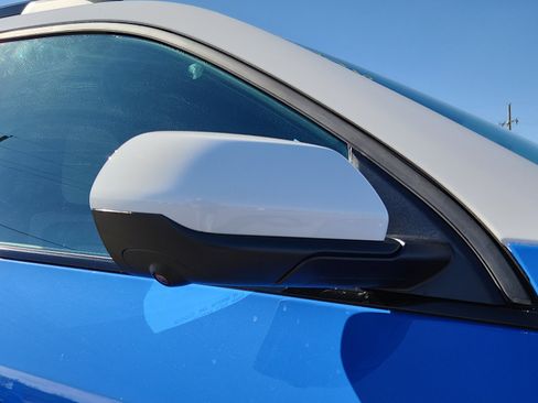 New 2026 Chevrolet Equinox ACTIV w/ Convenience Package III image 7