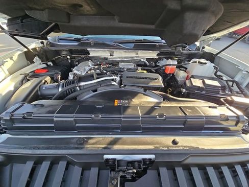 Used 2020 Chevrolet Silverado 2500 LTZ w/ LTZ Plus Package image 39