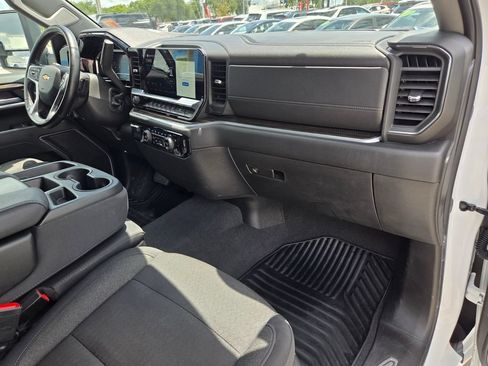 Certified 2025 Chevrolet Silverado 3500 LT w/ Safety Package AWD/4WD image 19
