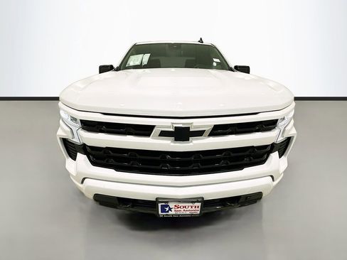 Used 2024 Chevrolet Silverado 1500 RST AWD/4WD image 2