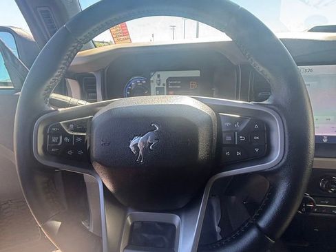 Used 2022 Ford Bronco Wildtrak AWD/4WD image 15