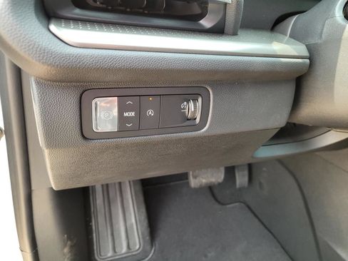 New 2026 Chevrolet Traverse LT w/ Sun and Wheel Package FWD image 19