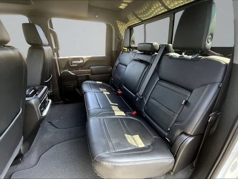 Used 2023 GMC Sierra 3500 Denali w/ Technology Package AWD/4WD image 23