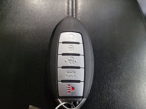 Used 2019 Nissan Altima 2.5 SR FWD image 32