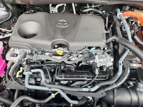 New 2026 Toyota Highlander Platinum image 21