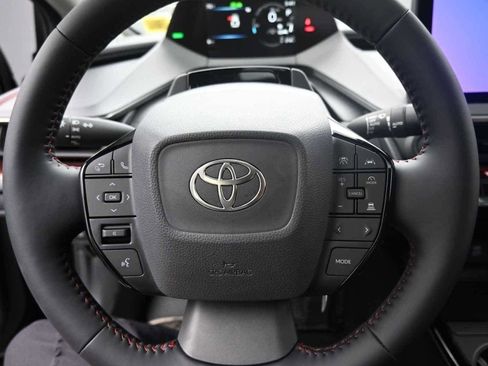 New 2026 Toyota Prius Plug-In Hybrid FWD image 6