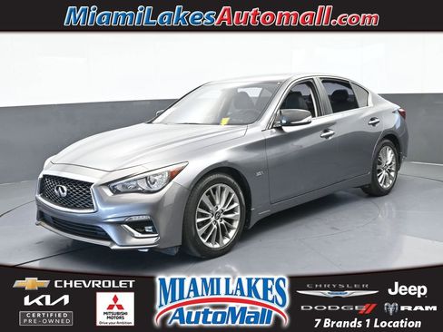 Used 2019 INFINITI Q50 Luxe image 1