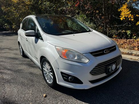 Used 2013 Ford C-MAX SEL image 2